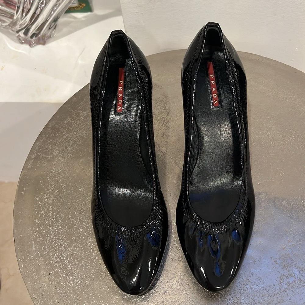 💗PRADA Shoes - Picture 7 of 7